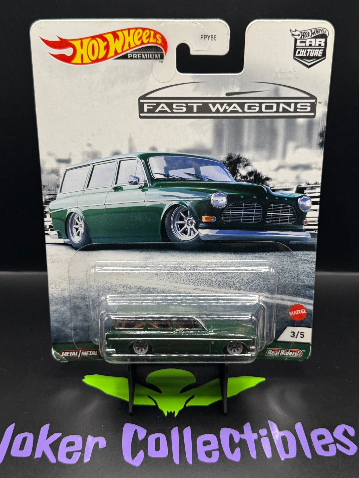 Hot Wheels Premium Car Culture Fast Wagons Volvo P220 Amazon Wagon # 3/5