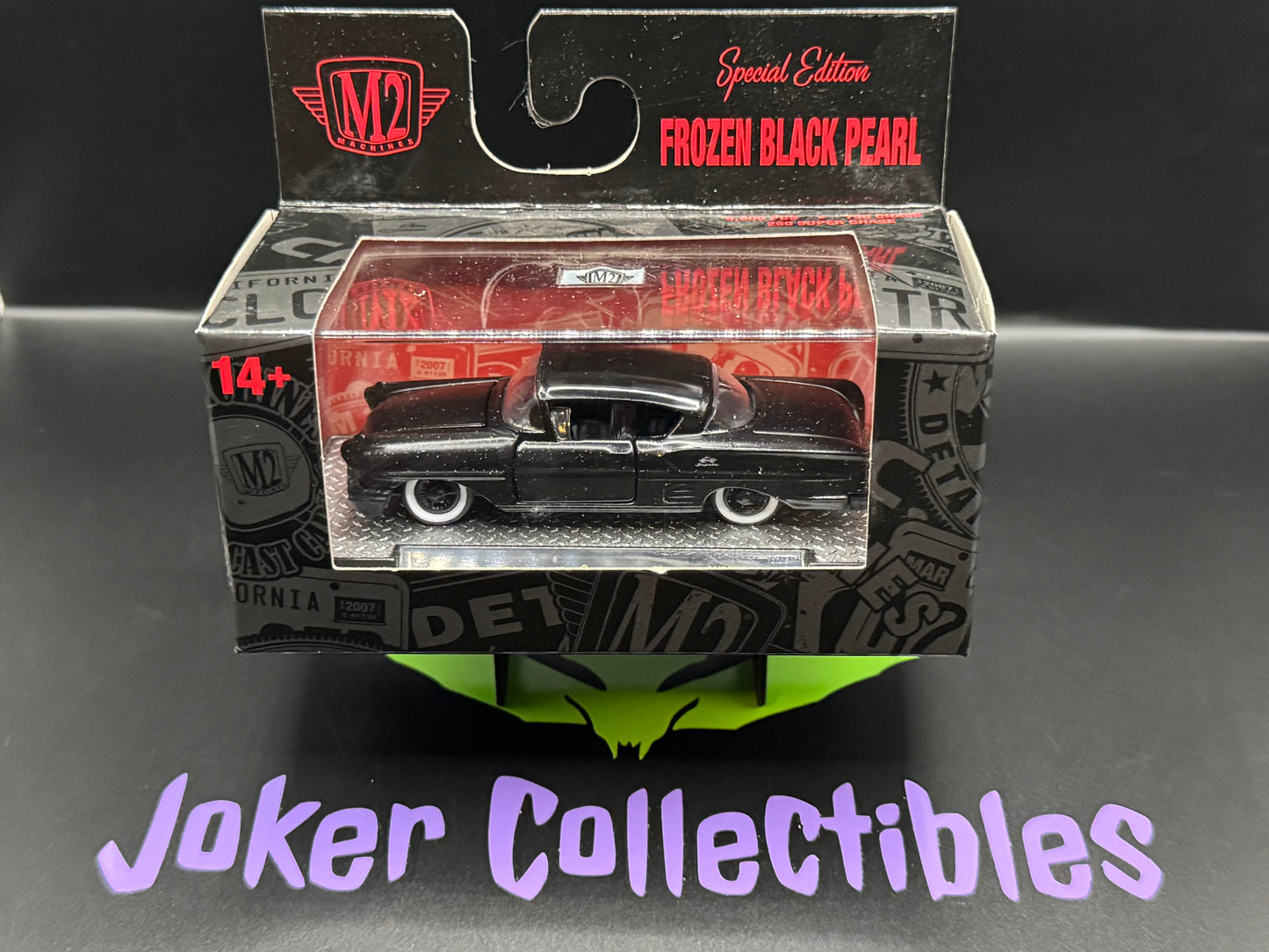 M2 Machines Frozen Black Pearl 1958 Chevrolet Impala WMTS20 24-82