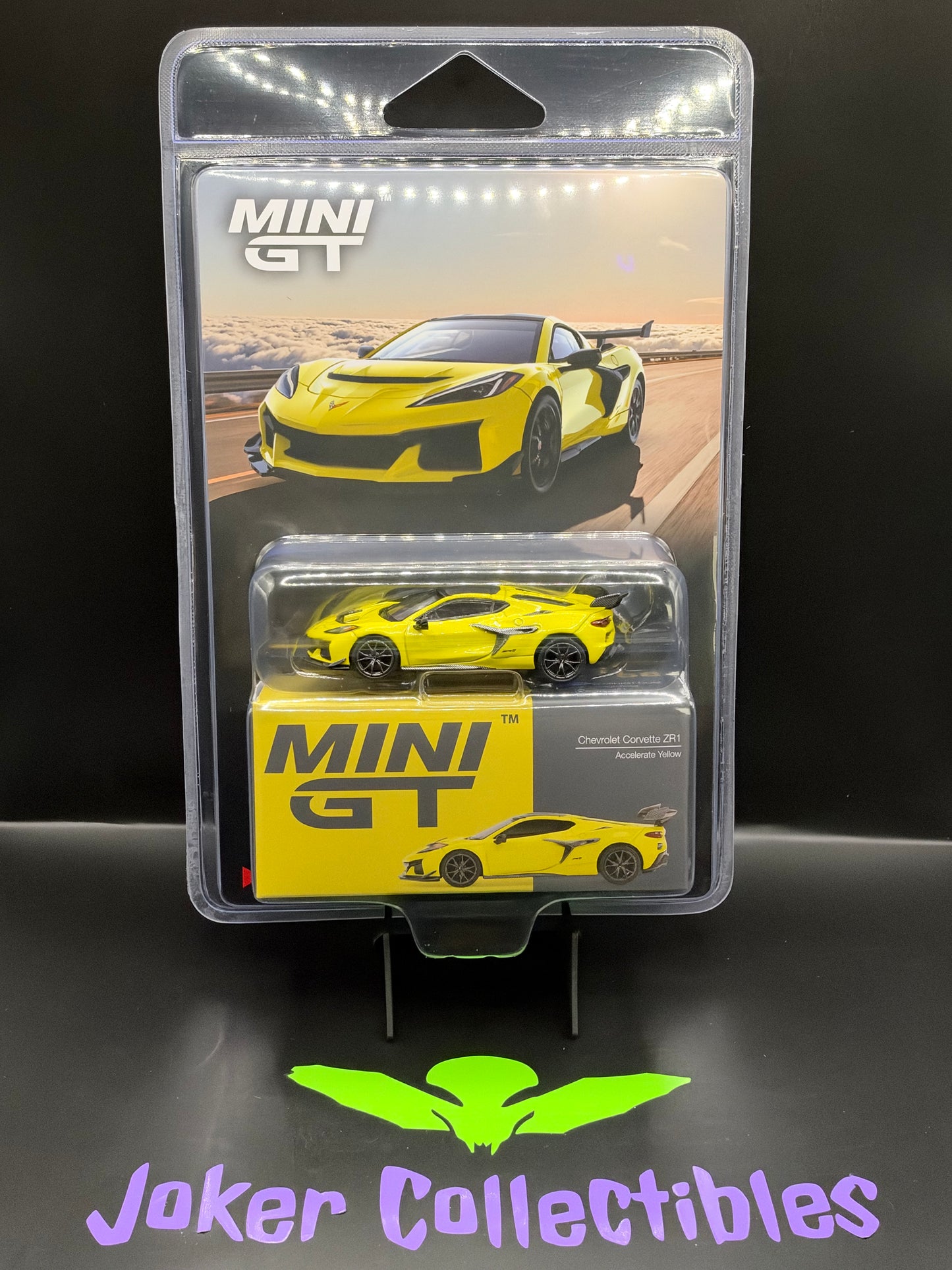 Mini GT #1158 Chevrolet Corvette ZR1 Accelerate Yellow
