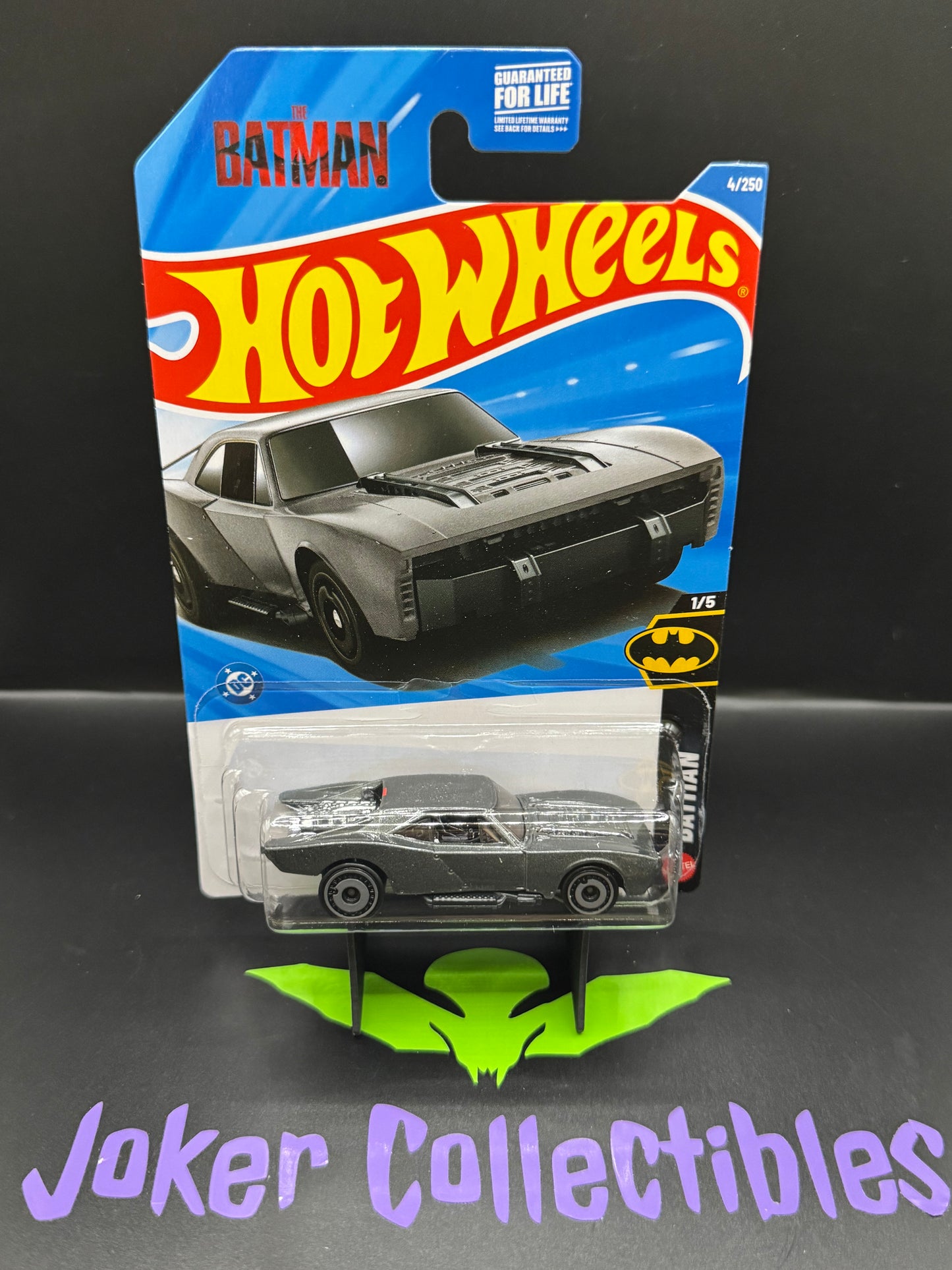 Hot Wheels 2026 Metalflake Grey The Batman Batmobile 4/250 Batman 1/5 A Case
