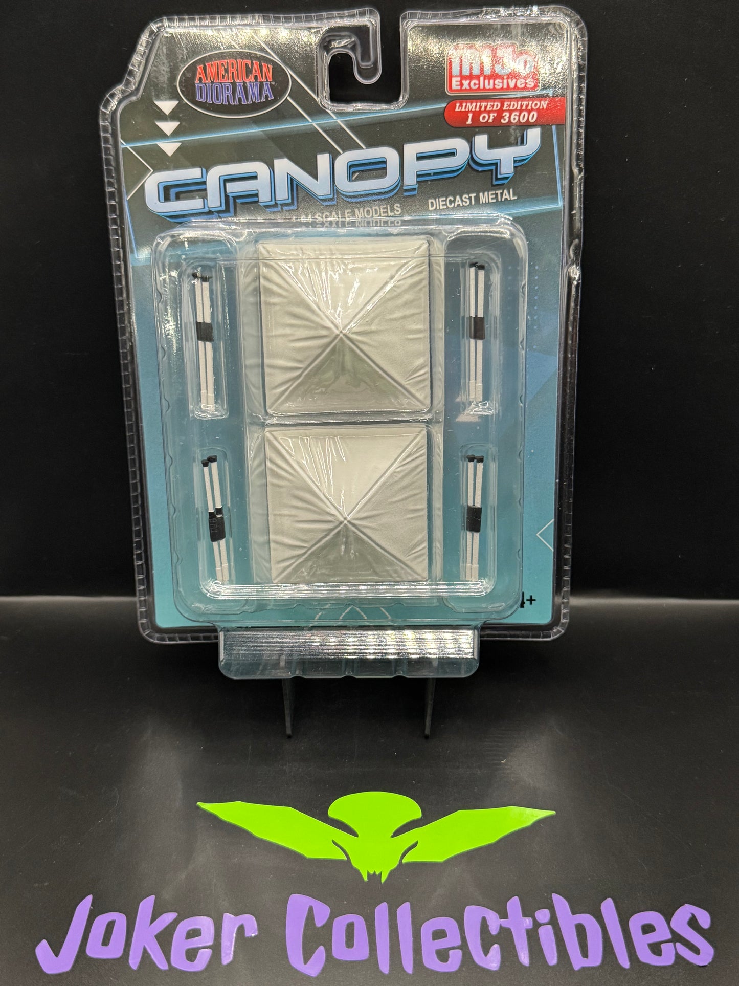 American Diorama 1:64 White Canopy 2 Pack Tent