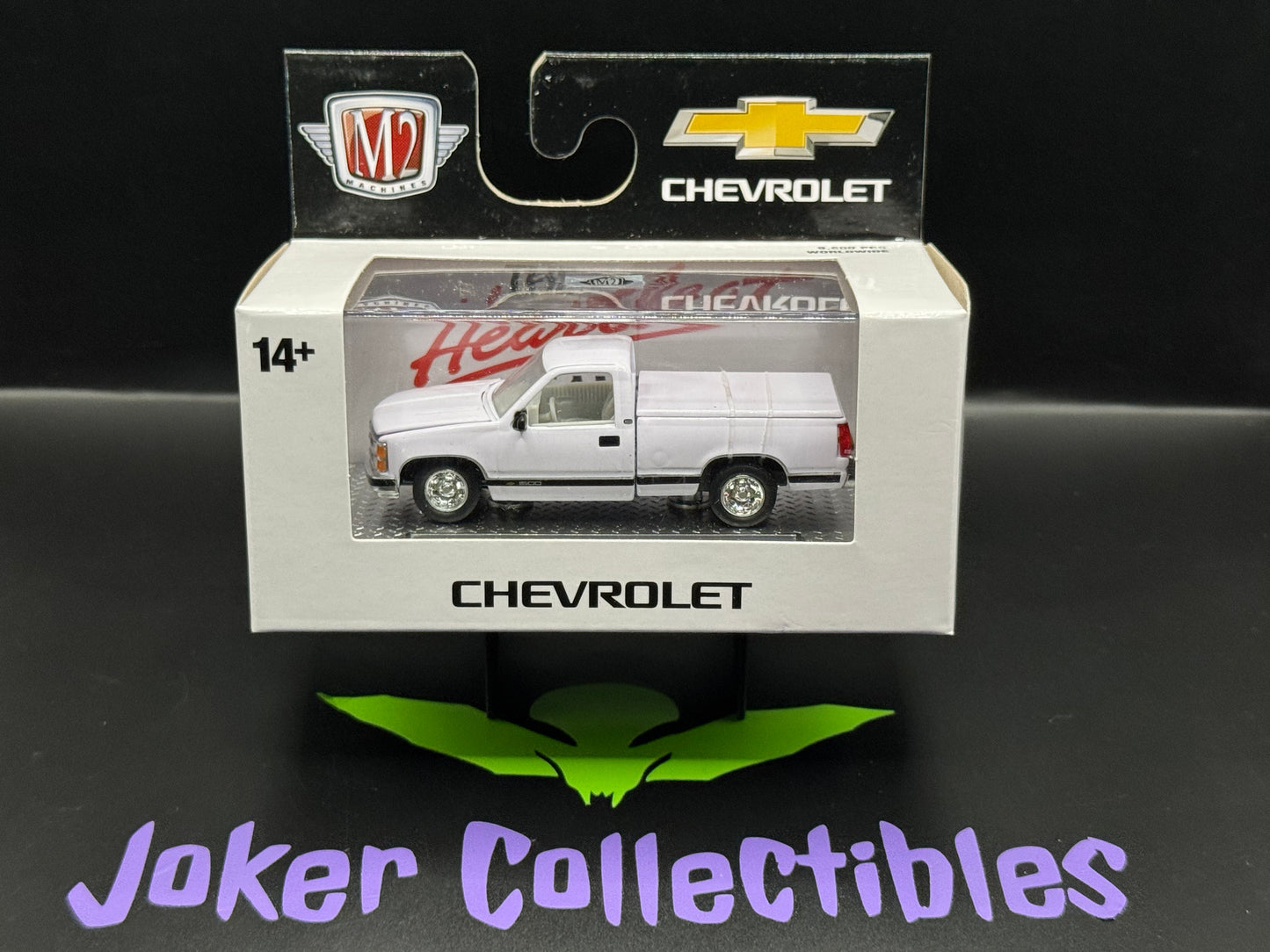M2 Machines White 1990 Chevrolet C1500 Silverado WMTS17 23-02