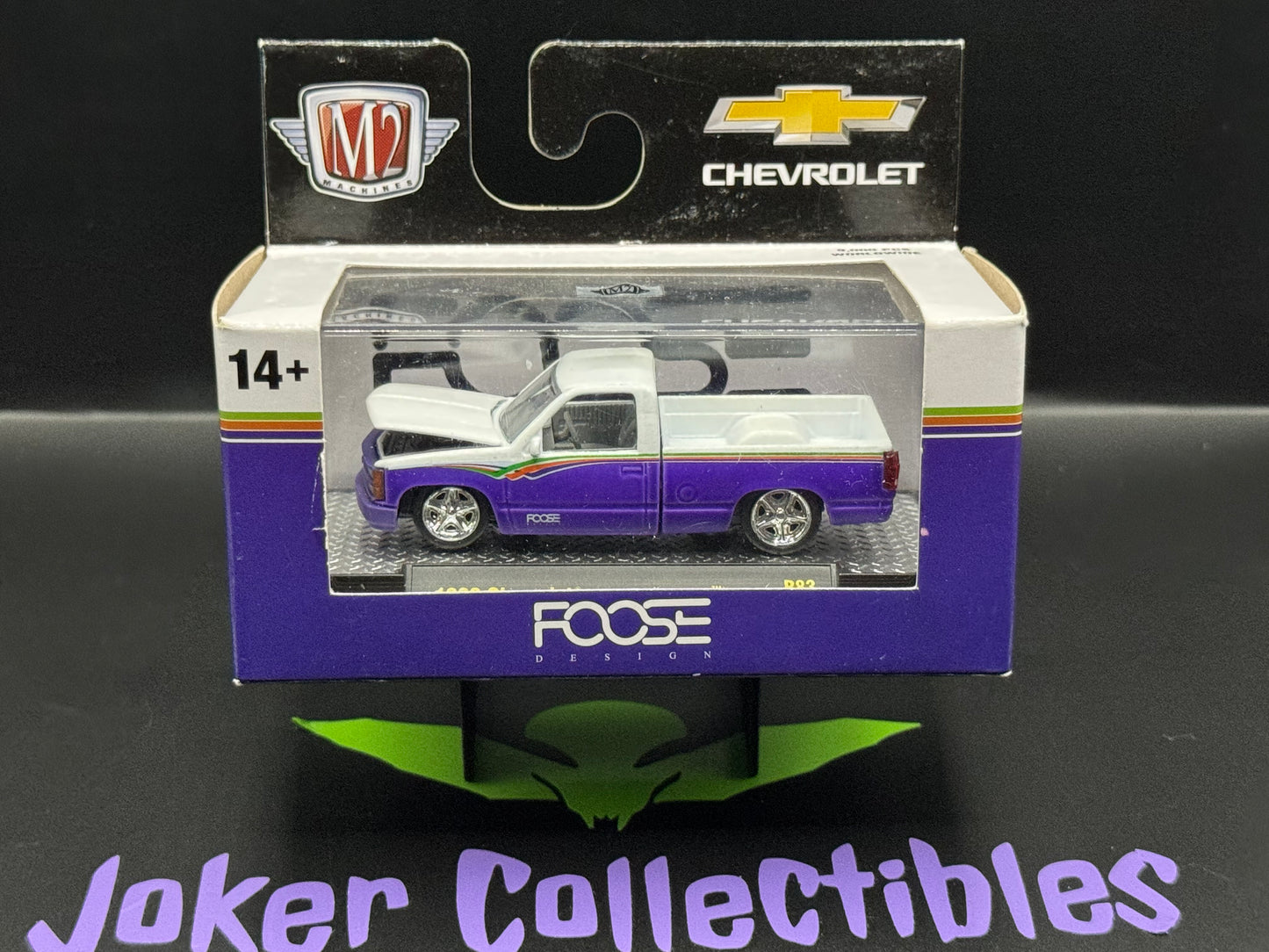 M2 Machines Foose White Purple 1990 Chevrolet C1500 Silverado R83 23-89