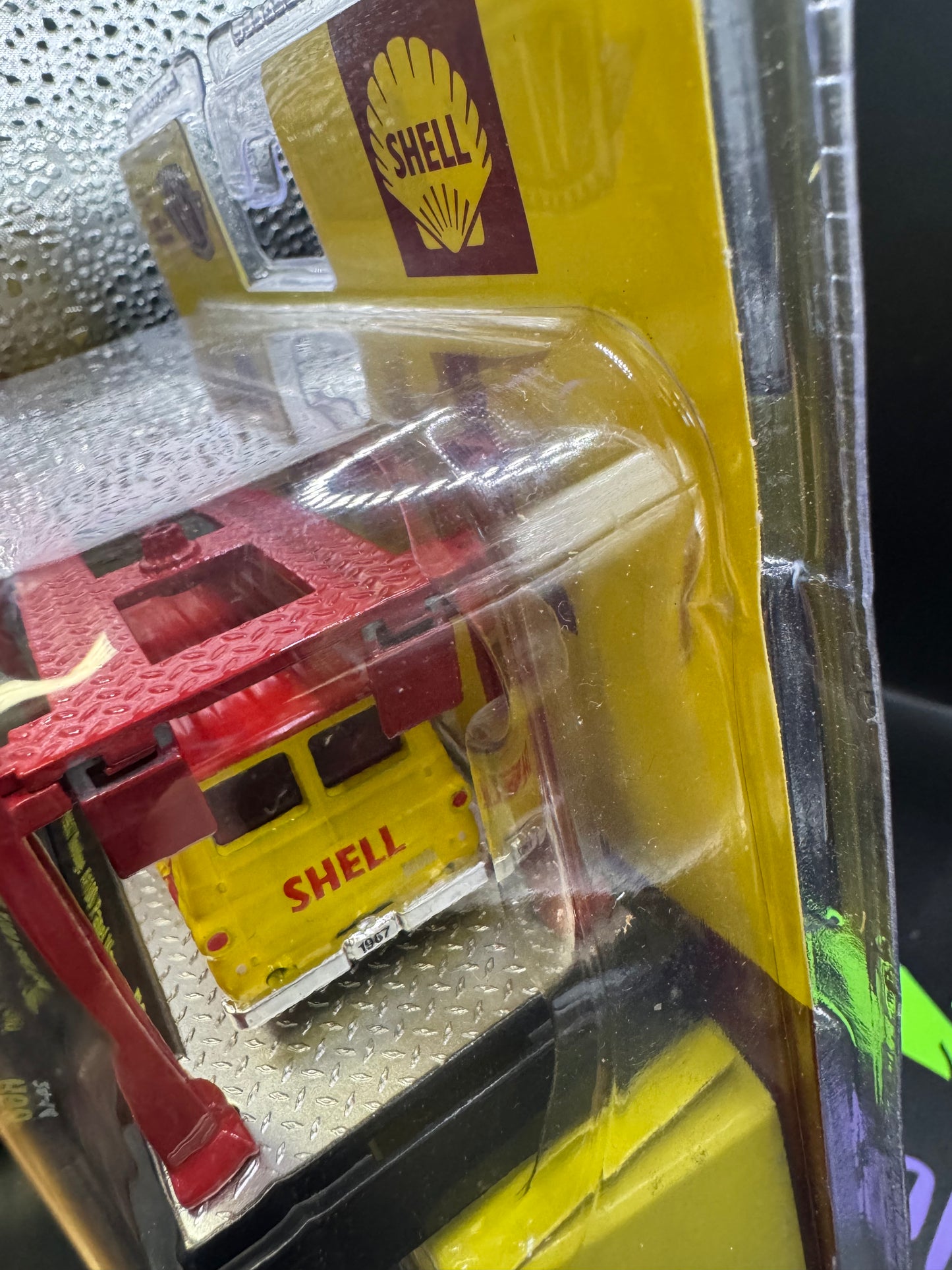 M2 Machines Model-Kit Auto Lift Shell 1967 Dodge A100 Panel Van R68 24-14