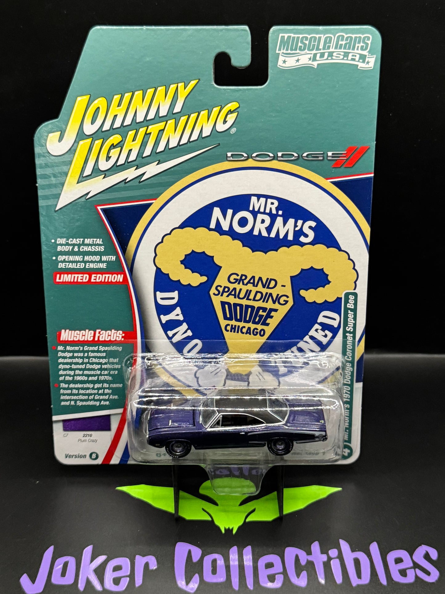 Johnny Lightning Muscle Cars U.S.A. Mr. Norm's Dyno Tuned 1970 Dodge Coronet Super Bee Plum Crazy #4