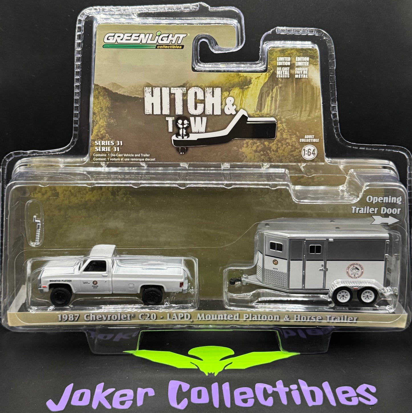 Greenlight Series 31 Hitch & Tow 1987 Chevrolet C20 LAPD Mounted Platoon & Horse Trailer