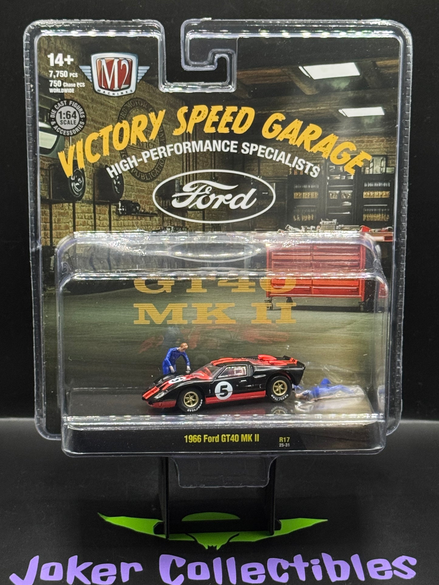 M2 Machines Diorama Victory Speed Garage 1966 Ford GT40 MK II R17 25-31