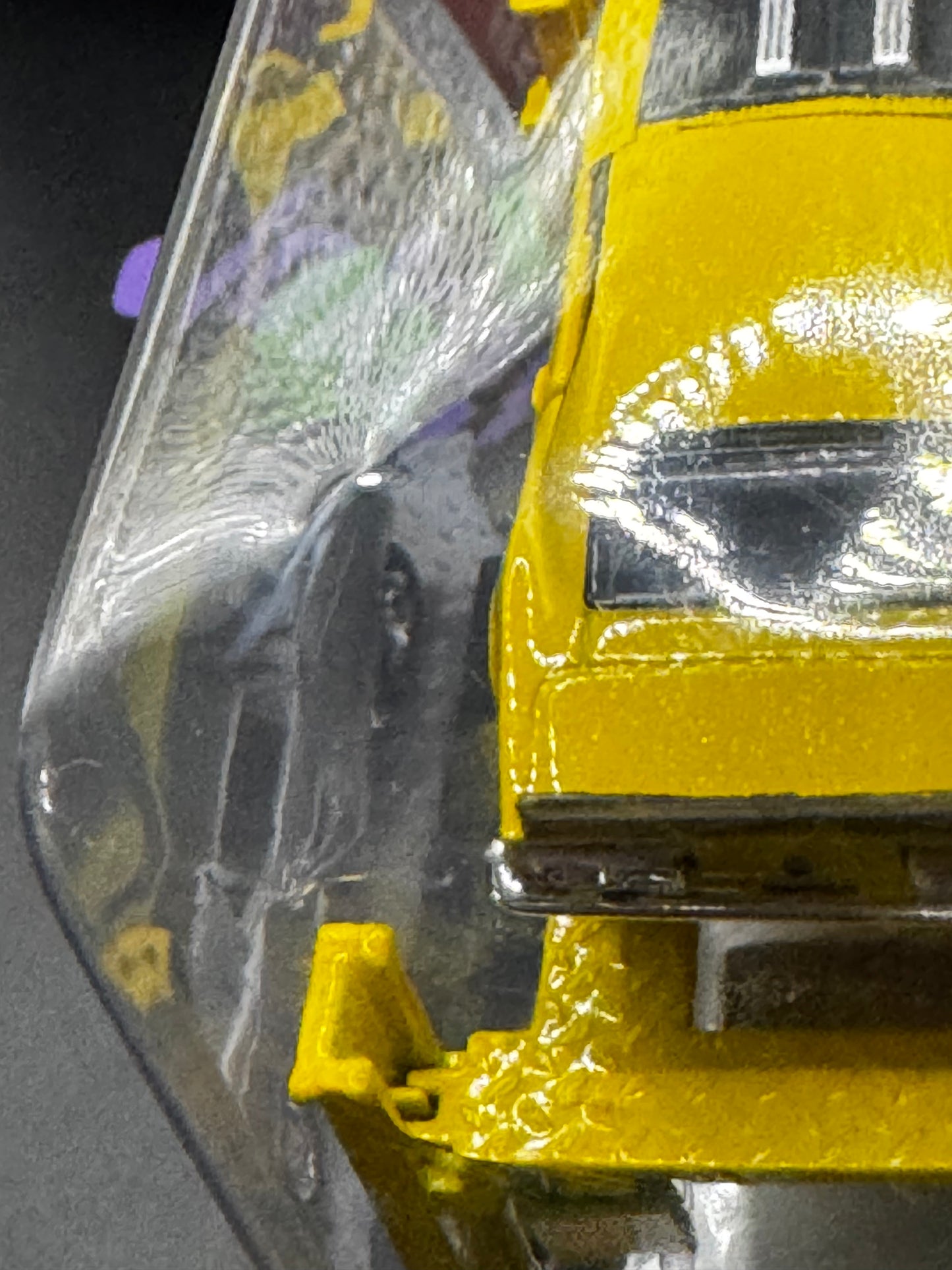 M2 Machines Auto Lift 2 Pack 1968 Chevrolet Camaro SS 350 R27 24-04 Command Performance