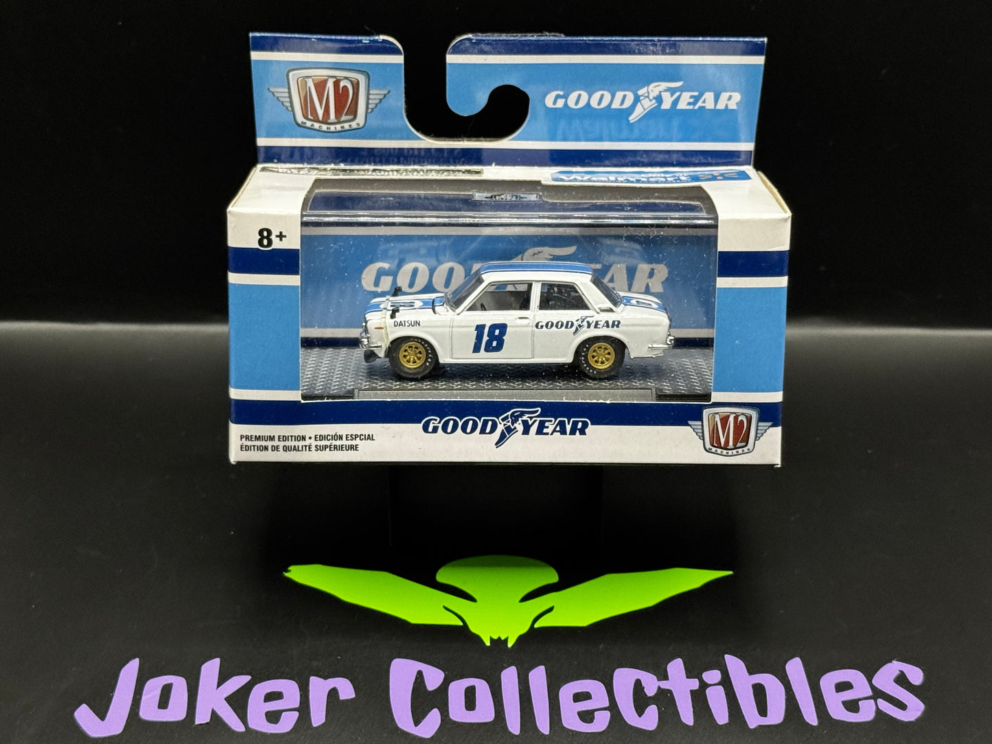 M2 Machines Goodyear White & Blue 1970 Datsun 510 WMTS09 19-08