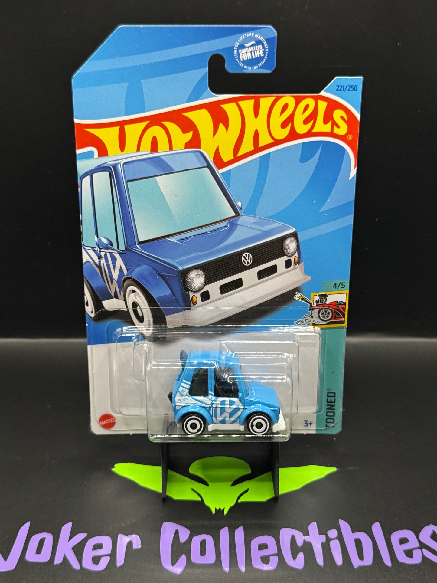Hot Wheels 2023 Treasure Hunt Tooned Volkswagen Golf MK1 221/250 Tooned 4/5
