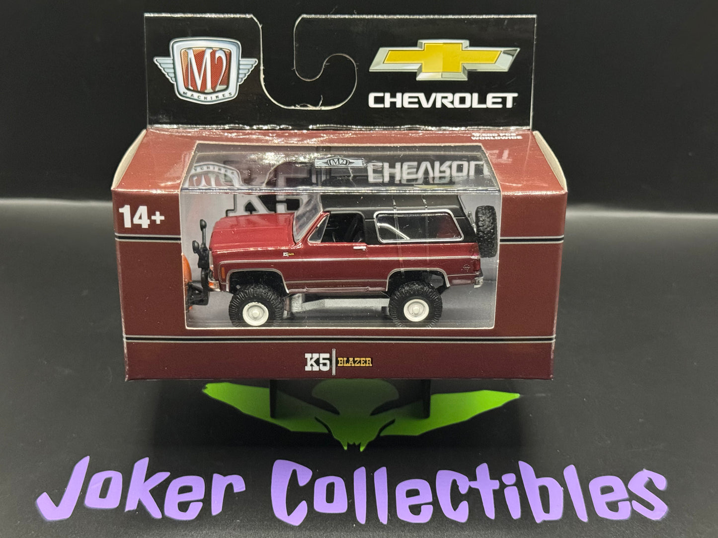 M2 Machines Maroon Red 1974 Chevrolet K5 Blazer with Plow R89 24-46