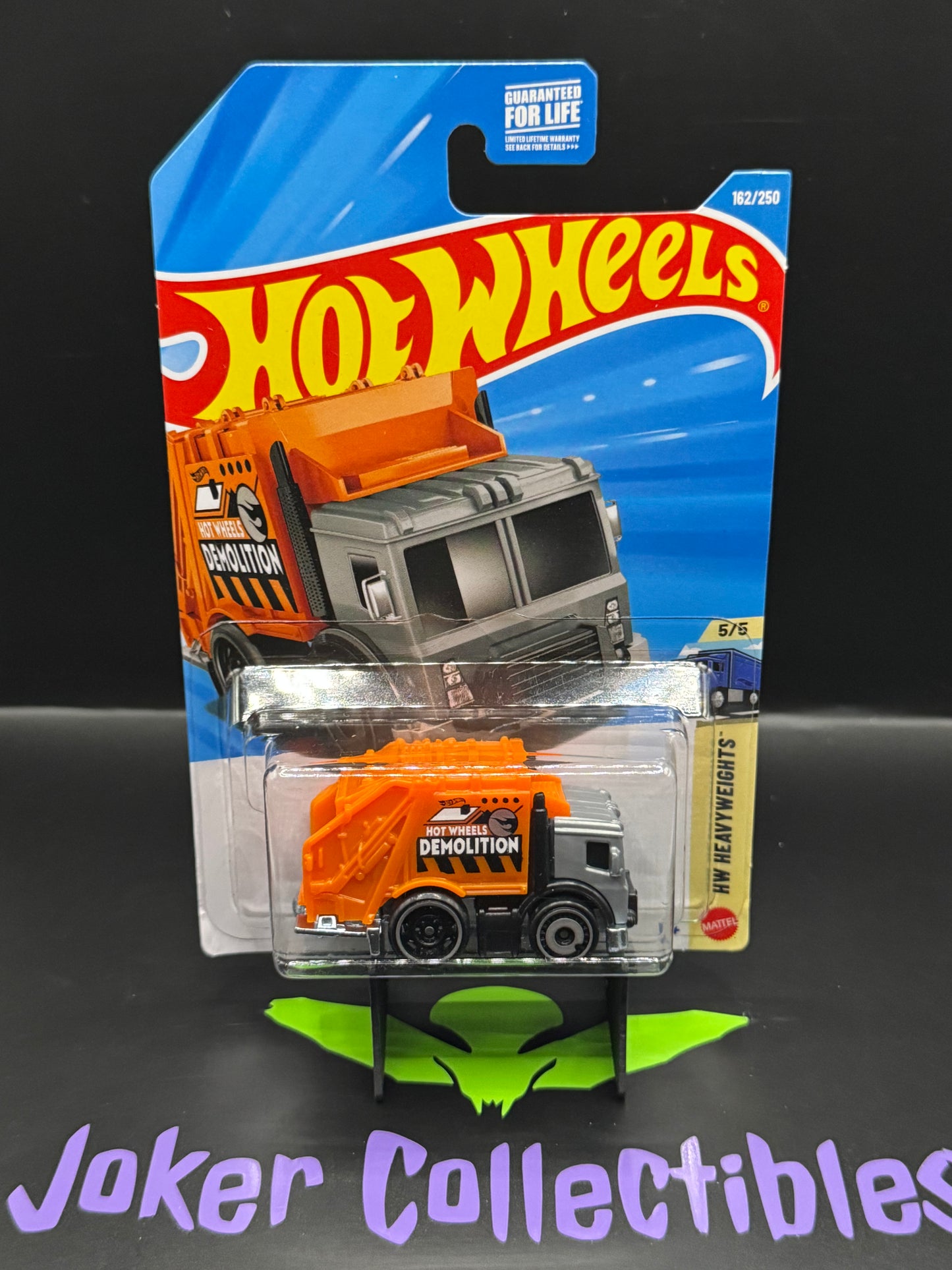 Hot Wheels 2026 Treasure Hunt Total Disposal 162/250 HW Heavyweights 5/5
