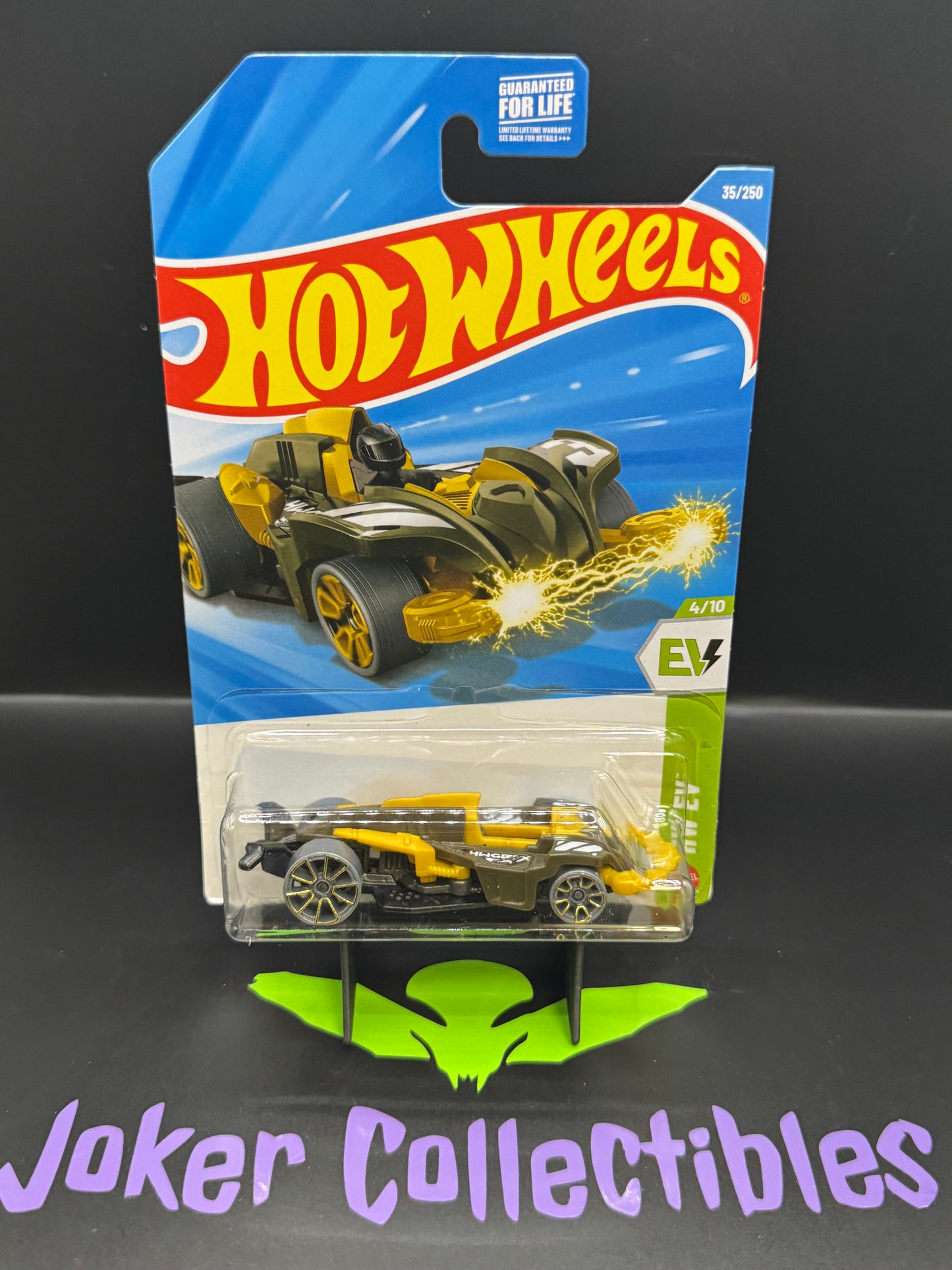 Hot Wheels 2026 Green Gold Wattzup 35/250 HW EV 4/10 H Case