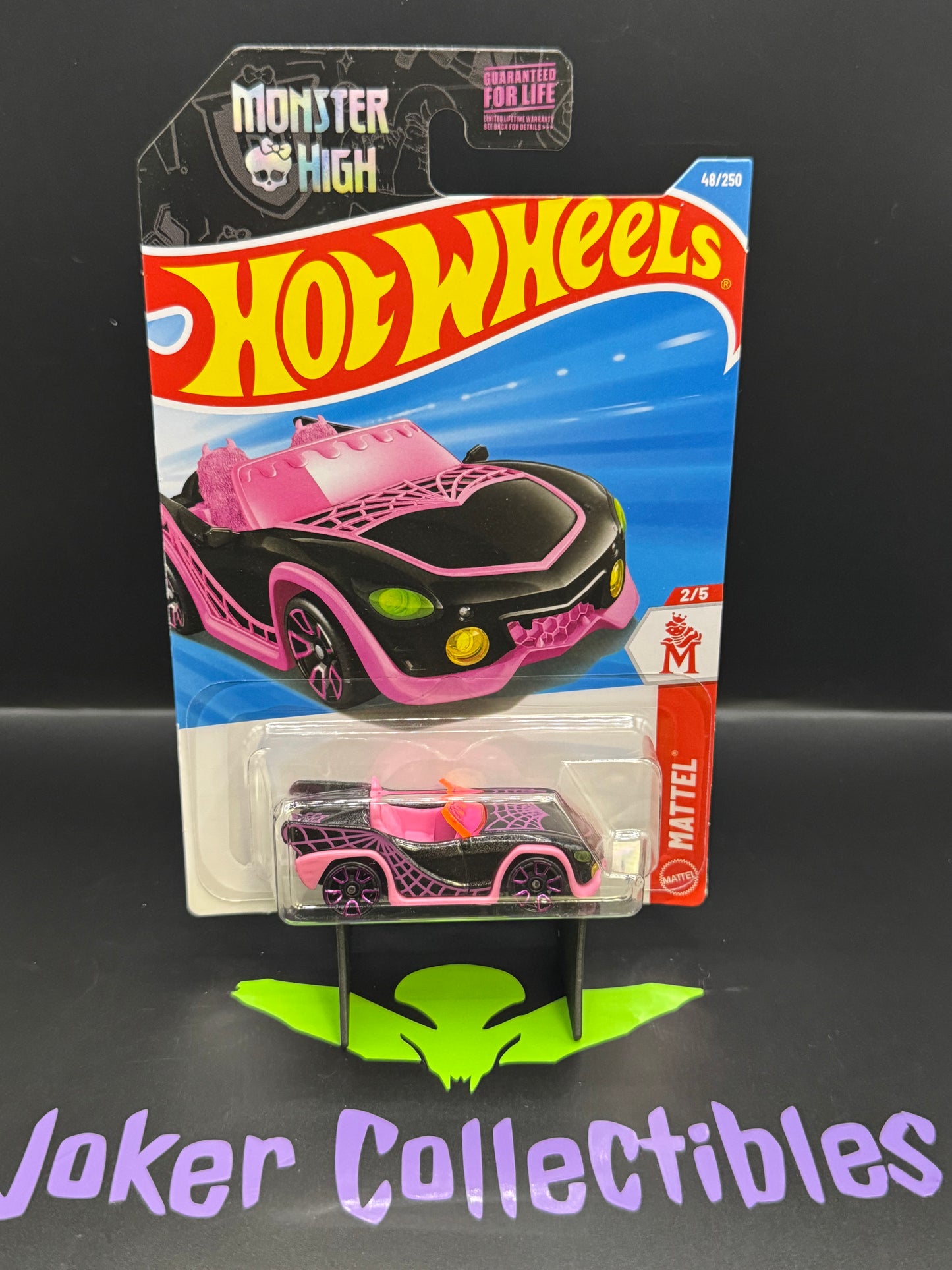 Hot Wheels 2026 Black Pink Monster High Ghoul Mobile 48/250 Mattel 2/5 H Case