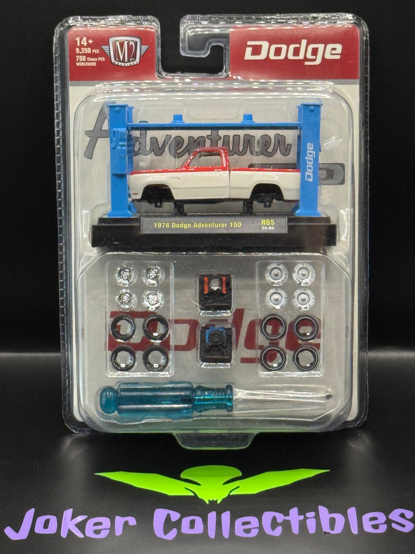 M2 Machines Model-Kit Auto Lift White Red 1978 Dodge Adventurer 150 R65 24-04