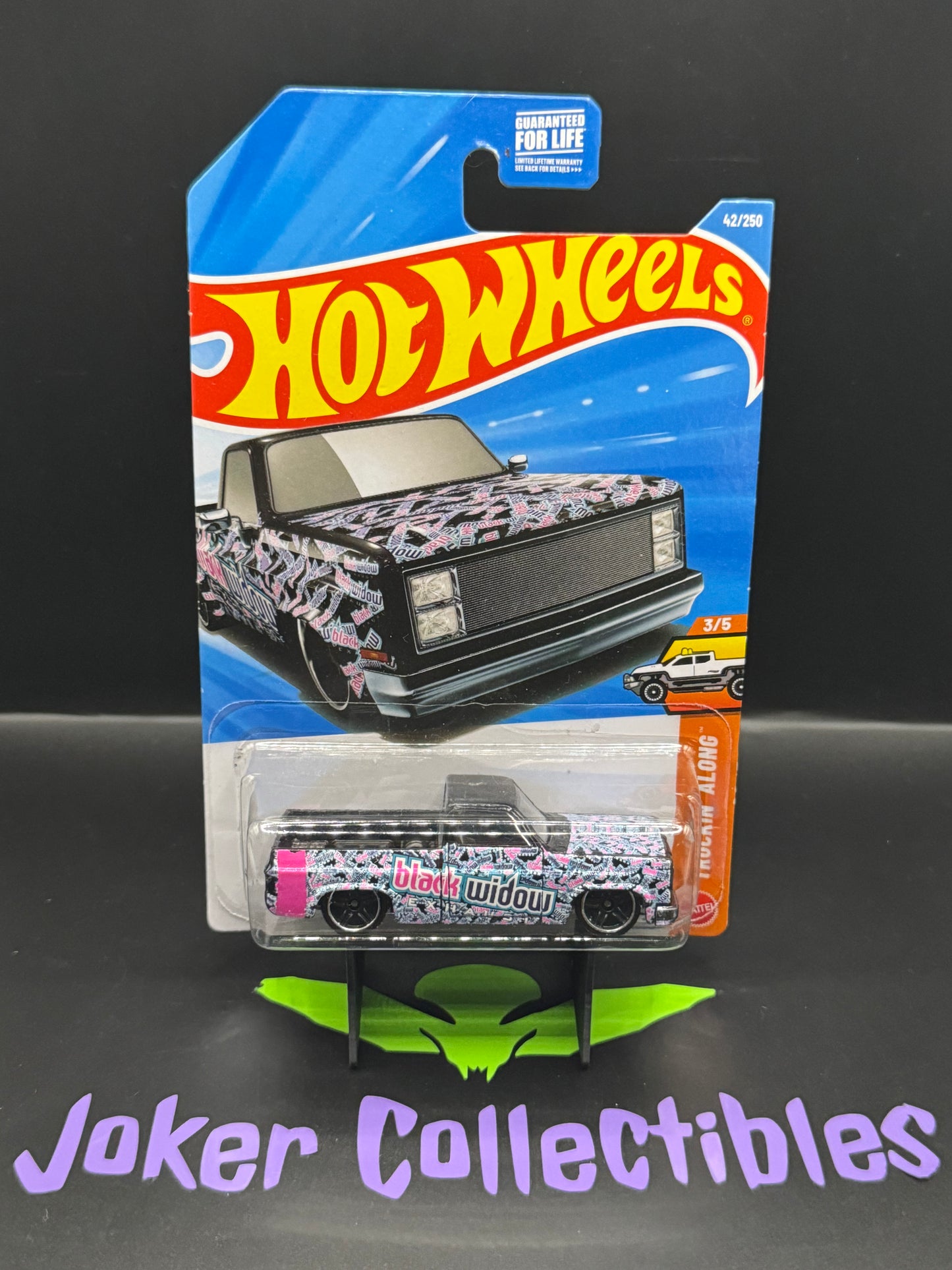 Hot Wheels Black Widow '83 Chevy Silverado 42/250 Truckin' 3/5