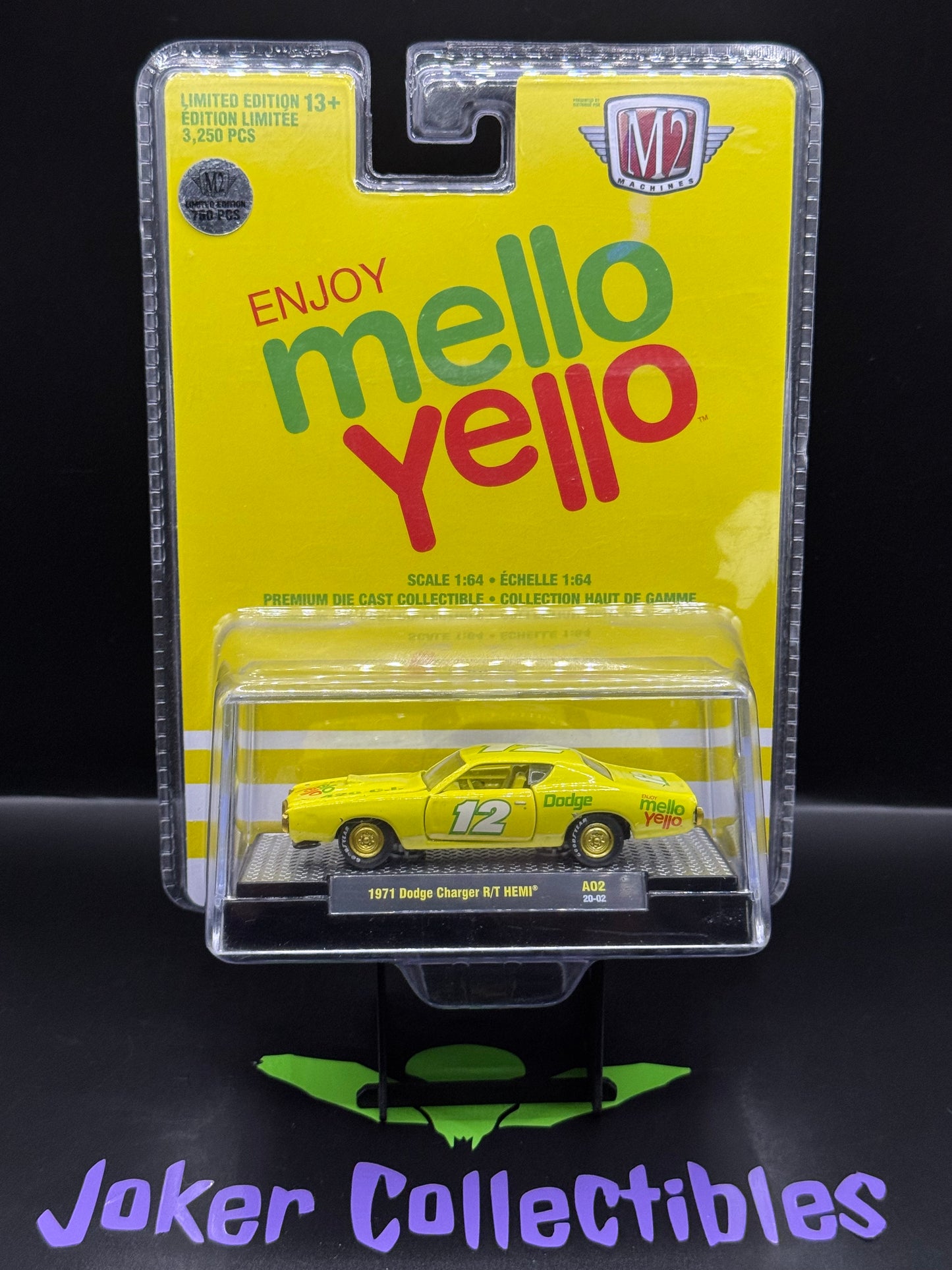 M2 Machines Mello Yello Chase 1971 Dodge Charger R/T HEMI A02 20-02