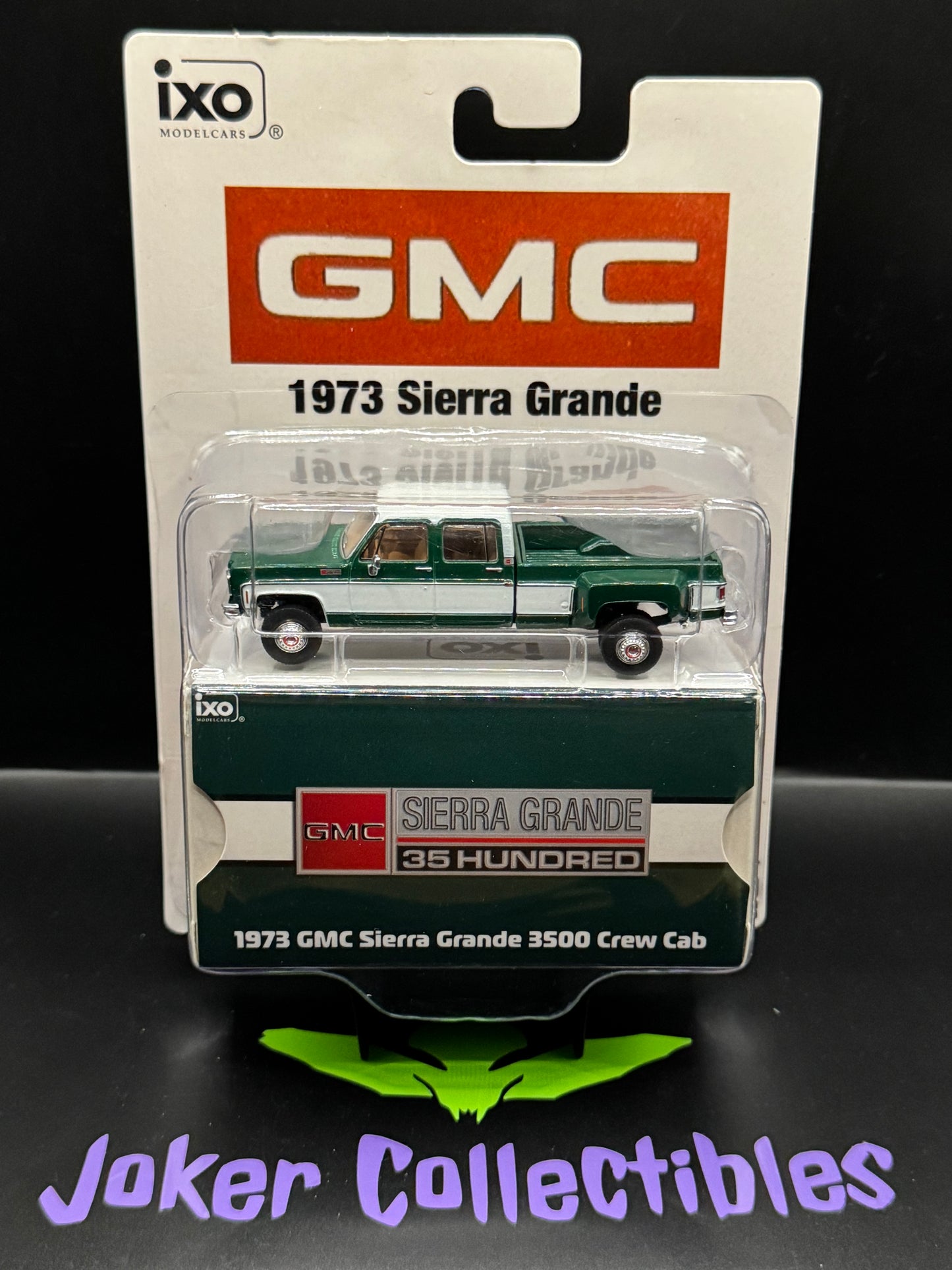 IXO Model Cars GMC Sierra Grande 3500 Crew Cab Dually Green White