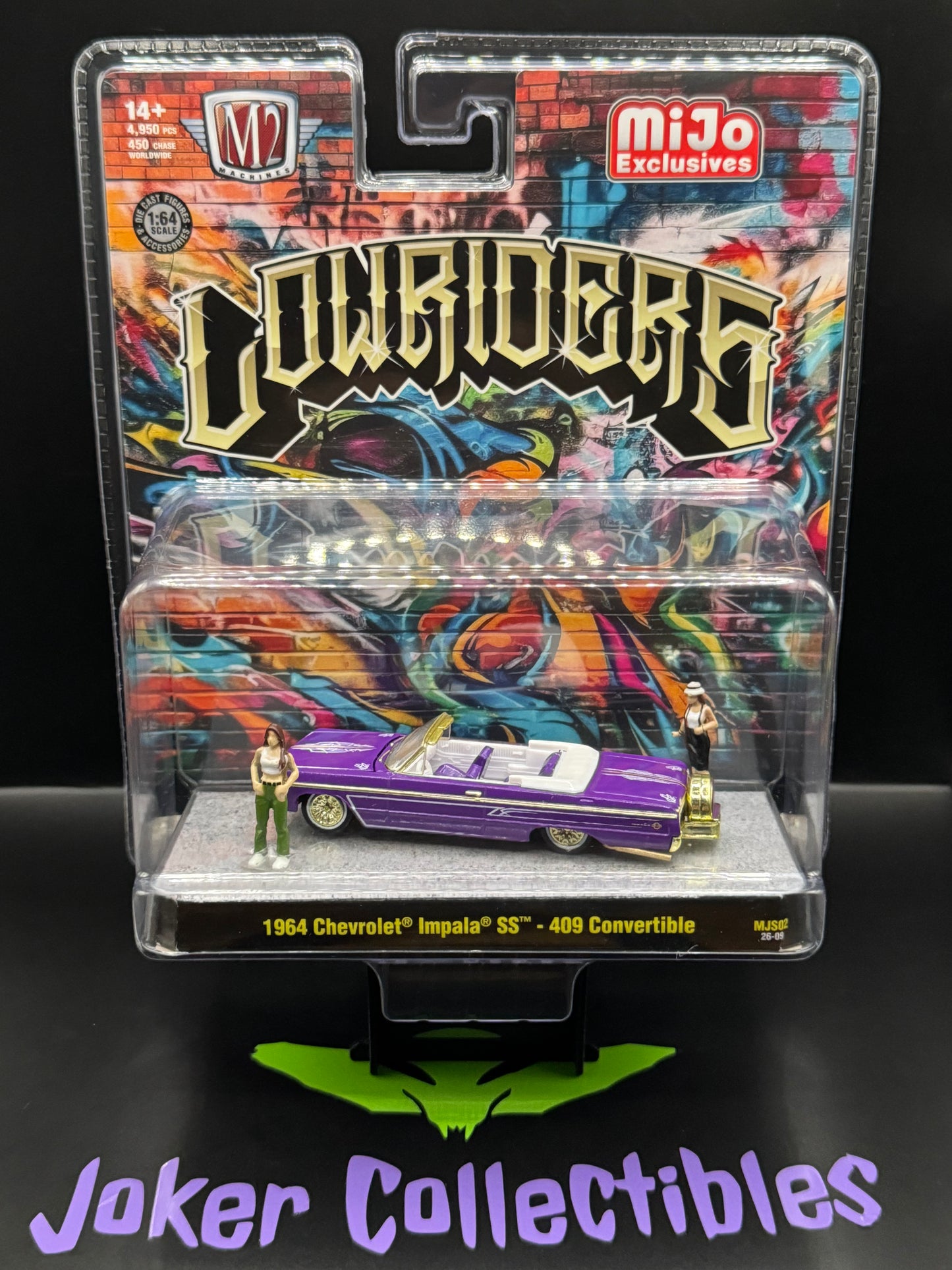 M2 Machines Diorama Lowriders Chase 1964 Chevrolet Impala SS 409 Convertible Purple MJS02 26-09