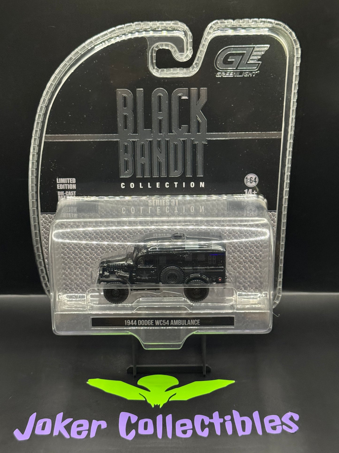 Greenlight Black Bandit Collection Series 31 1944 Dodge WC54 Ambulance