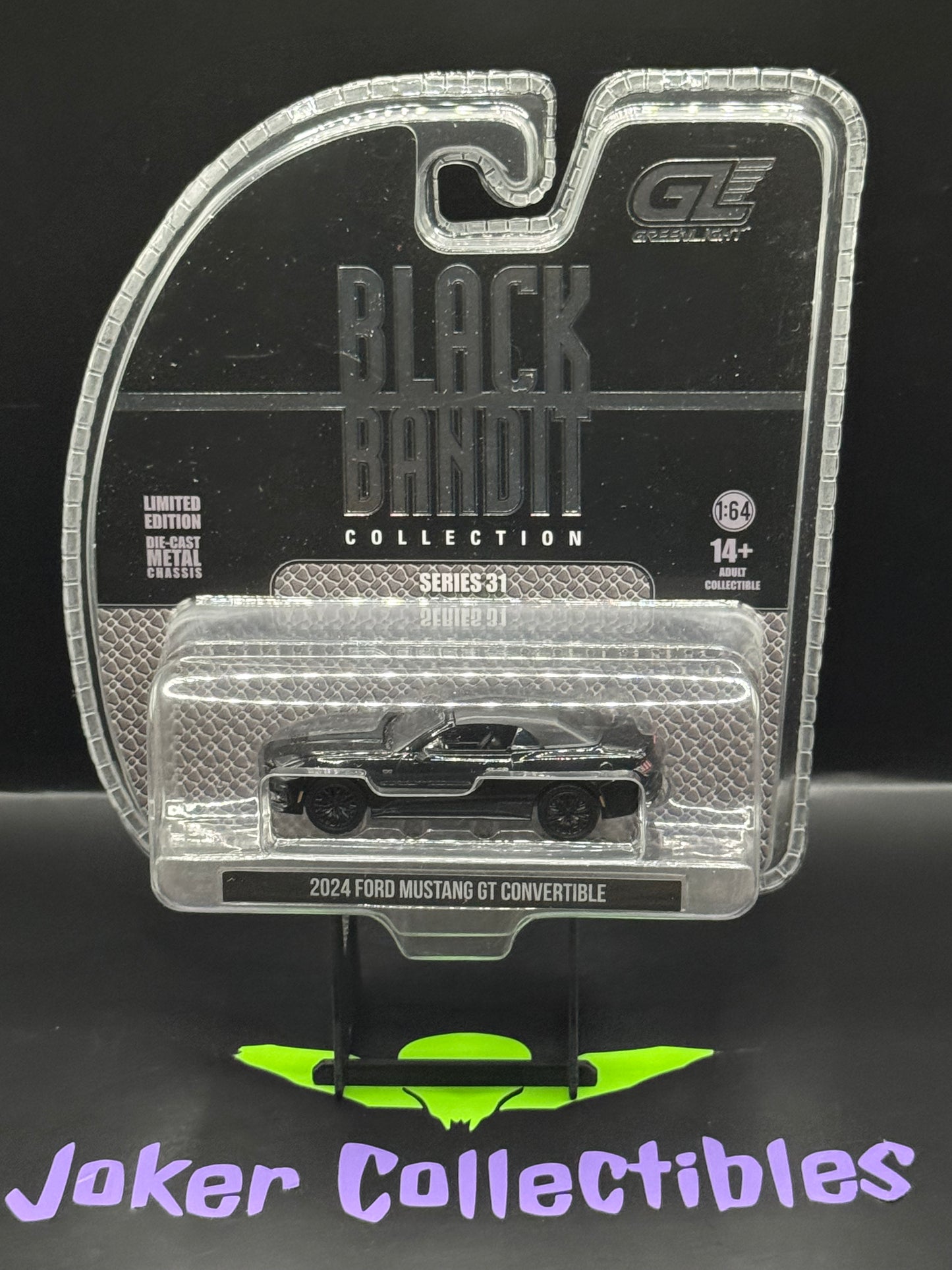 Greenlight Black Bandit Collection Series 31 2024 Ford Mustang GT Convertible