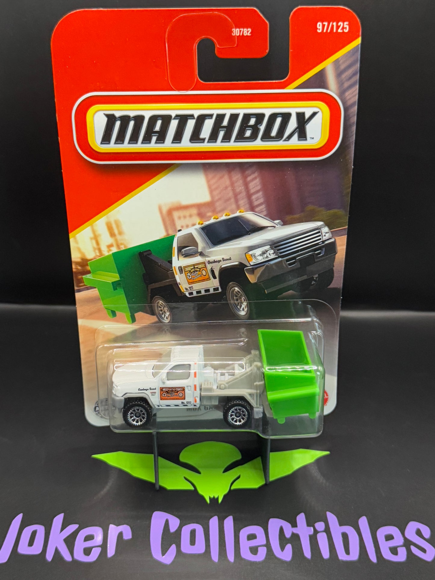 Matchbox 2025 White Green MBX Garbage Scout # 97/125