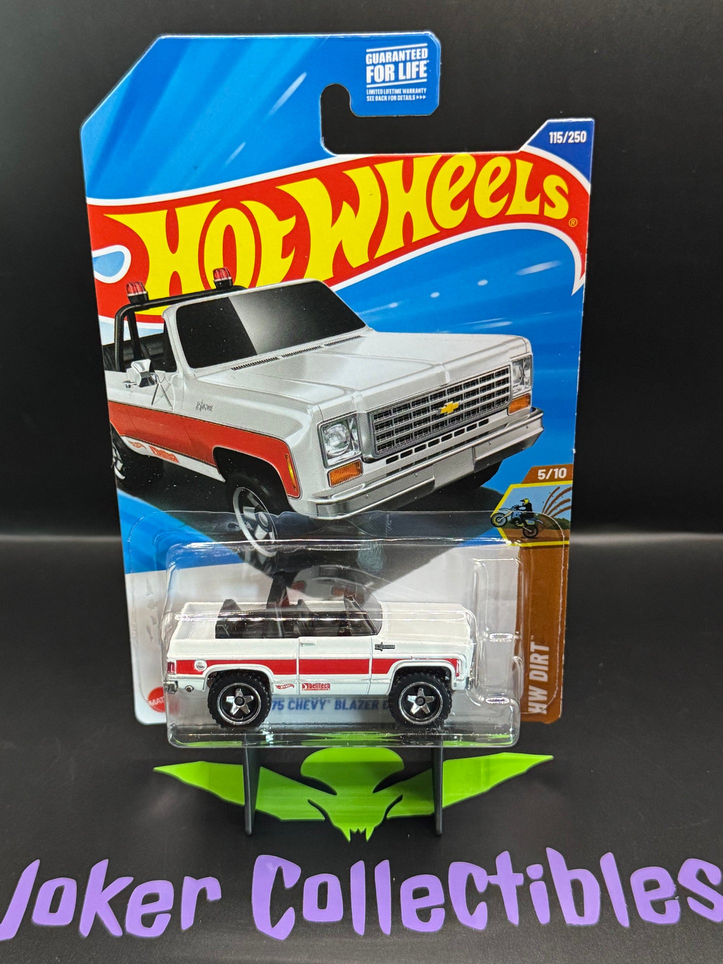 Hot Wheels 2025 White '75 Chevy Blazer Custom 115/250 HW Dirt 5/10 M Case