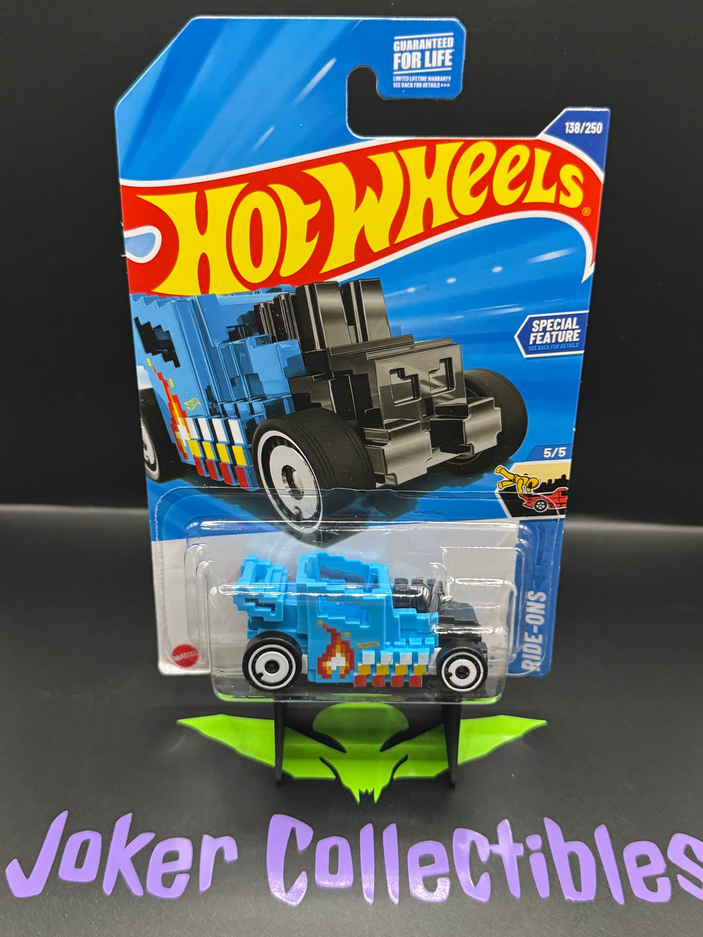 Hot Wheels 2025 Blue Pixel Shaker 138/250 Ride-Ons 5/5 M Case