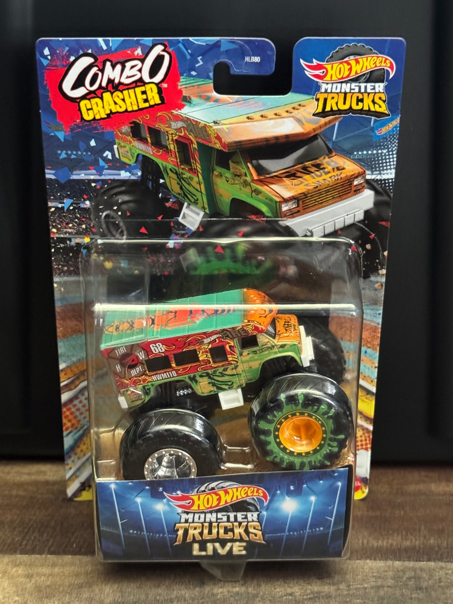 Hot Wheels Monster Trucks 2023 Monster Trucks Live Exclusive Combo Crasher