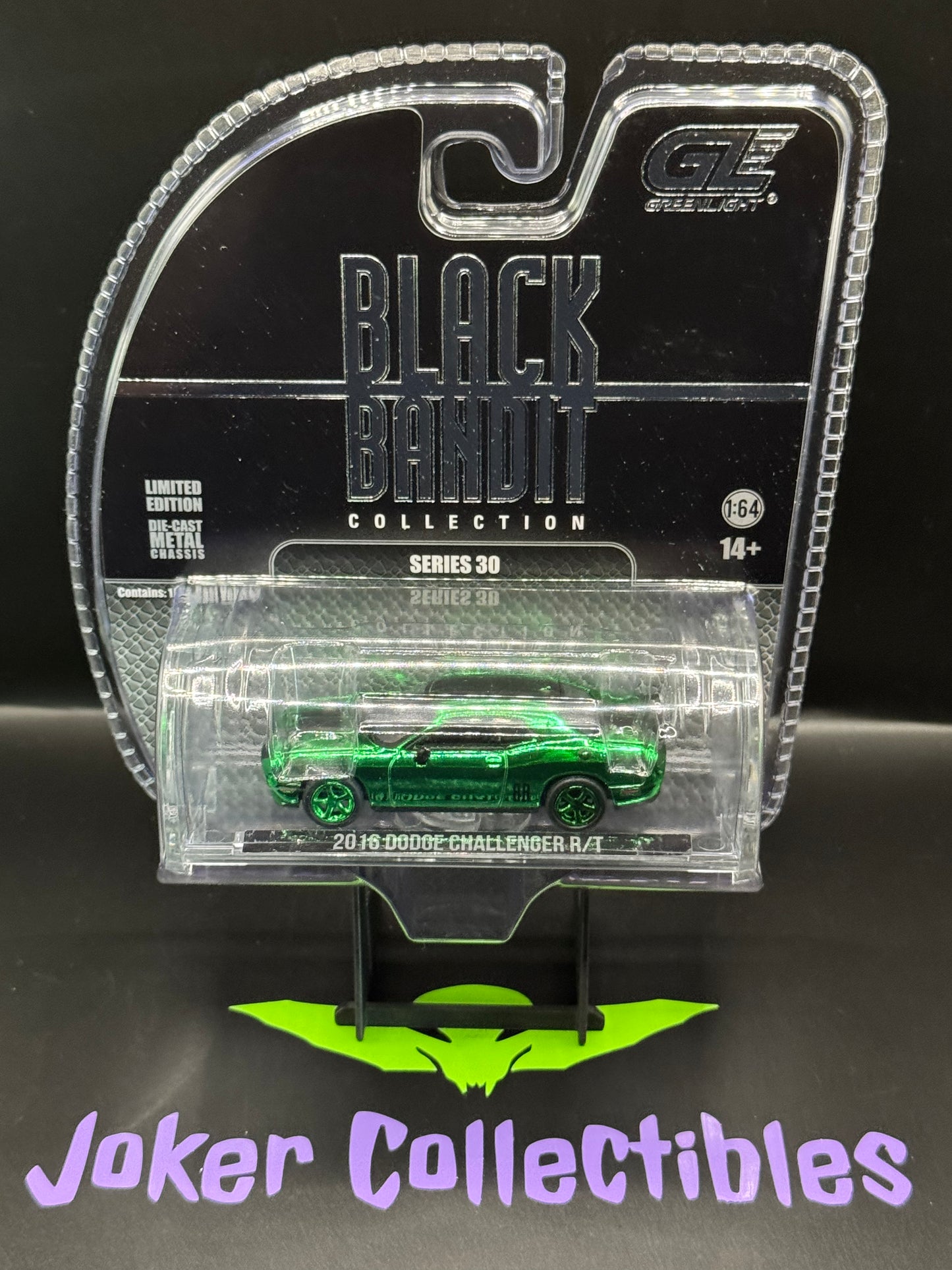 Greenlight Black Bandit Series 30 Green Machine Chase 2016 Dodge Challenger R/T