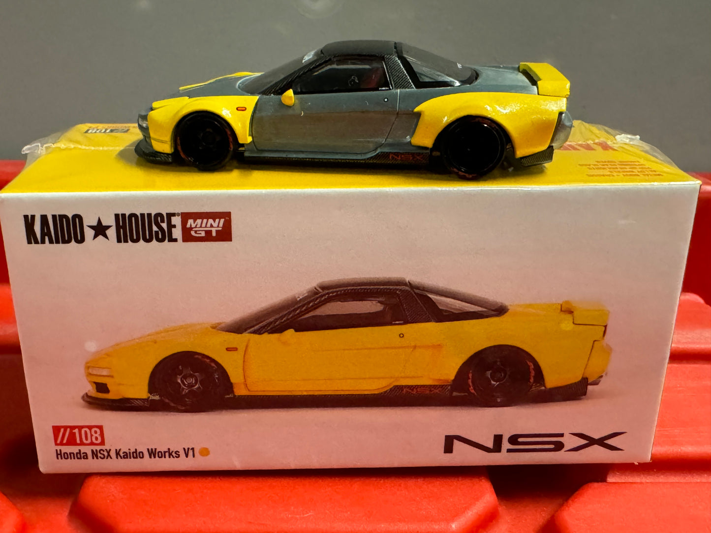 Kaido House x Mini GT 1:64 Chase Honda NSX Kaido WORKS V1 Yellow KHMG108