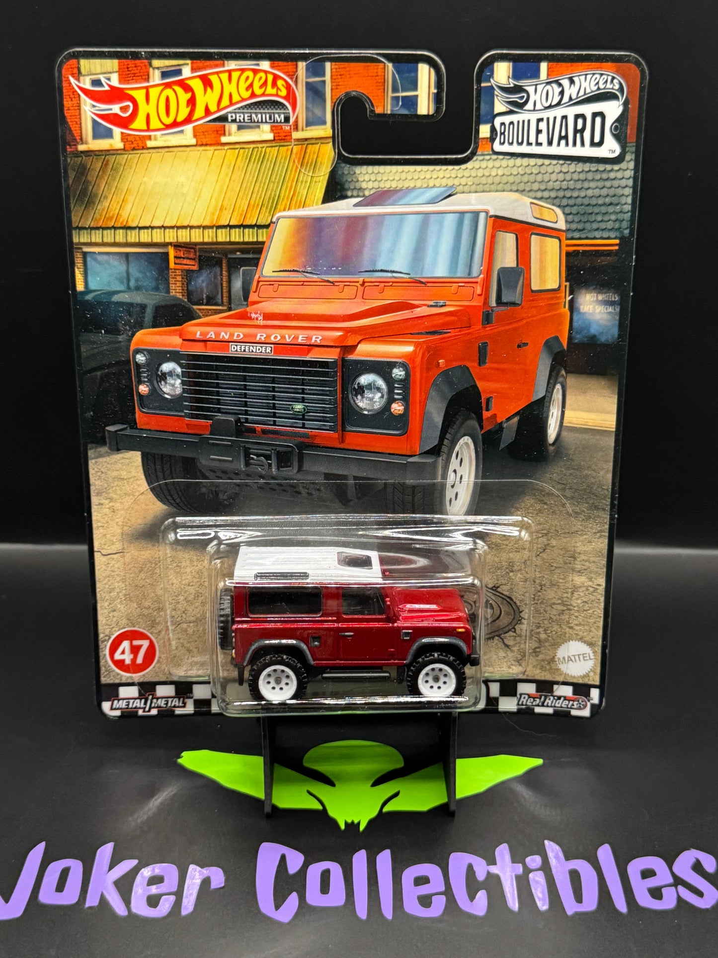 Hot Wheels Premium Boulevard Land Rover Defender 90 # 47
