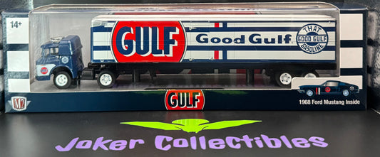 M2 Machines Hauler 1970 Ford C-600 & 1968 Ford Mustang Fastback 2+2 R88 25-15