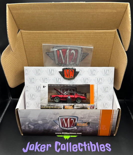M2 Machines Auto-Club Red 1971 Chevrolet Camaro SS 396 with Patch and Pin