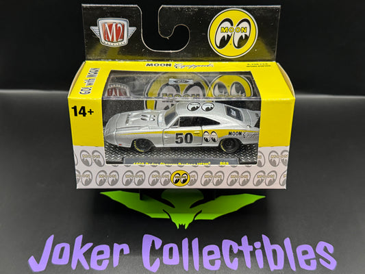 M2 Machines Moon Equipped 1969 Dodge Charger Daytona HEMI R68 22-23