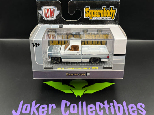 M2 Machines Squarebody Syndicate 1975 Chevrolet Cheyenne Super 10 WMTS18 24-20