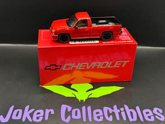 Paragon Models PARA64 1:64 2006 Chevrolet Silverado 454 LSX Single Cab Victory Red