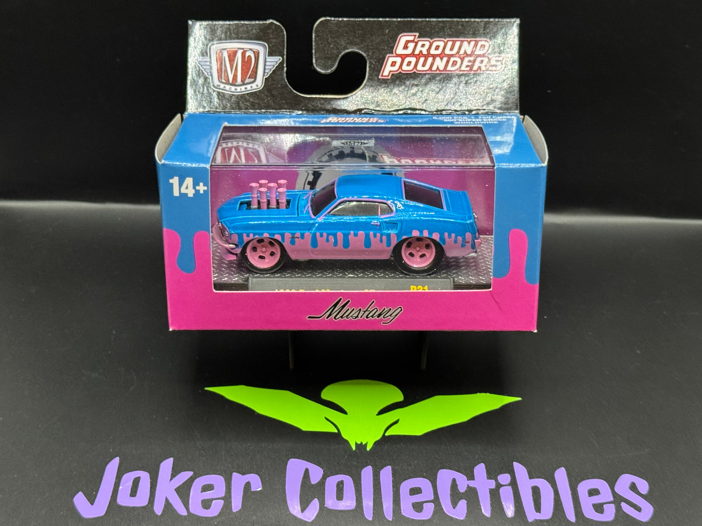 M2 Machines Ground Pounders Chase Blue Pink 1969 Ford Mustang GT R31 25-01