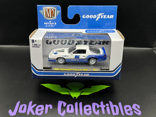 M2 Machines Detroit Muscle Goodyear 1985 Chevrolet Camaro IROC-Z R54 20-44