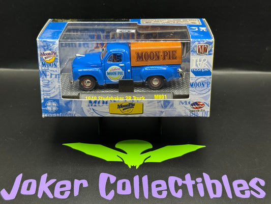 M2 Machines Moon Pie 1949 Studebaker 2R Truck MN01 13-02