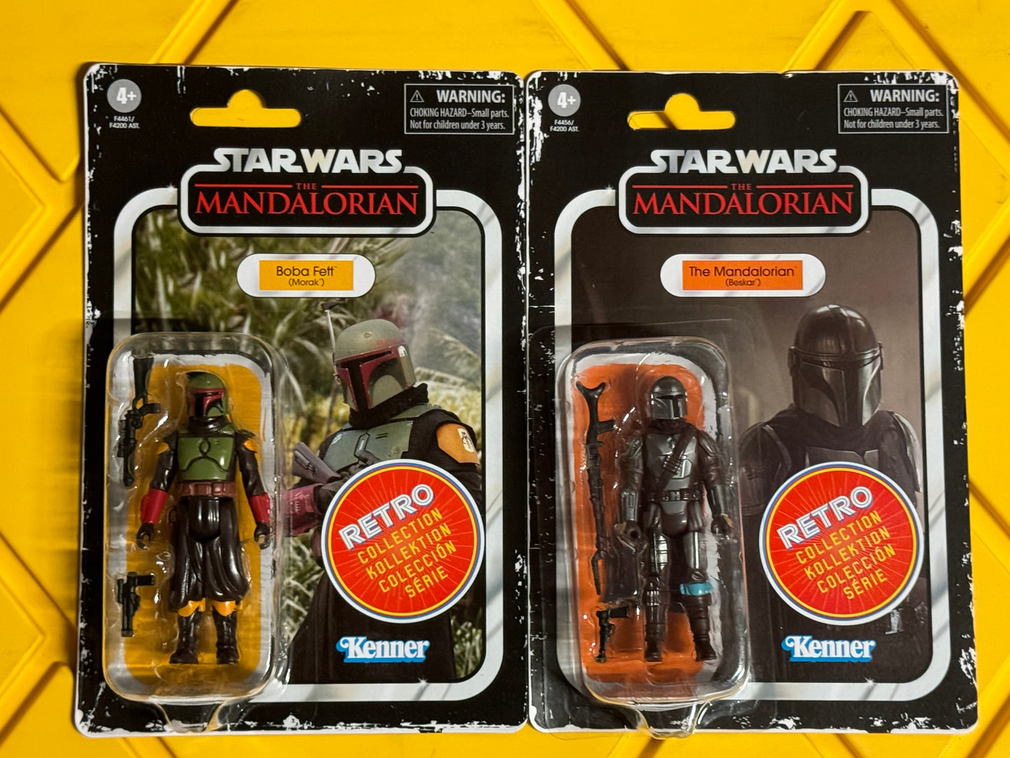 Star Wars The Mandalorian Kenner Action Figure Boba Fett (Morak) and The Mandalorian (Beskar) The Retro Collection