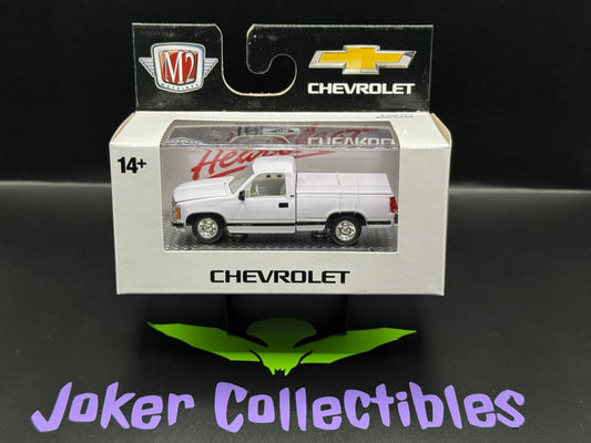 M2 Machines White 1990 Chevrolet C1500 Silverado WMTS17 23-02