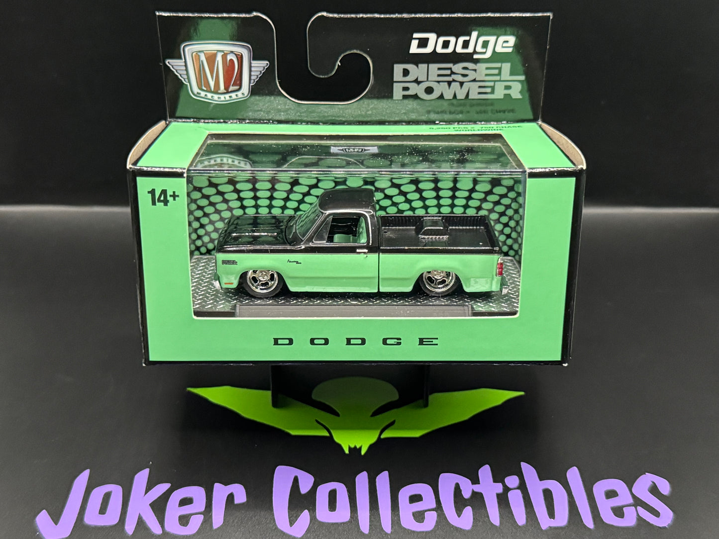 M2 Machines Auto-Thentics 1978 Dodge Adventurer 150 Diesel S142 25-64