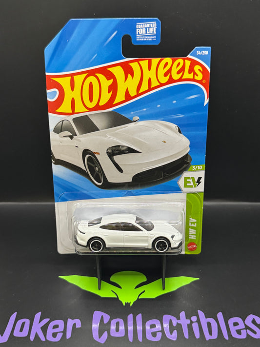 Hot Wheels 2026 White Porsche Taycan Turbo S 34/250 HW EV 3/10 C Case