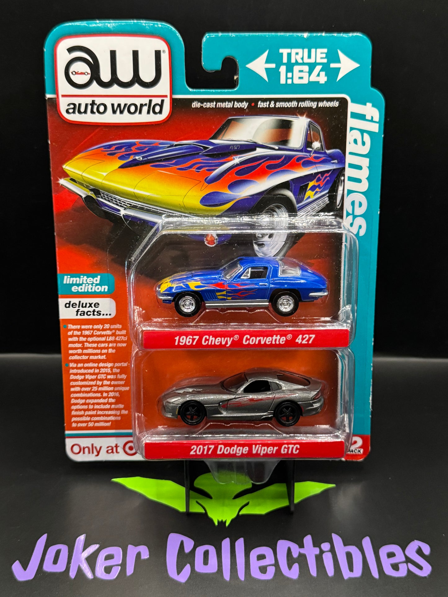 Auto World Flames 2 Pack 1967 Chevy Corvette 427 & 2017 Dodge Viper GTC