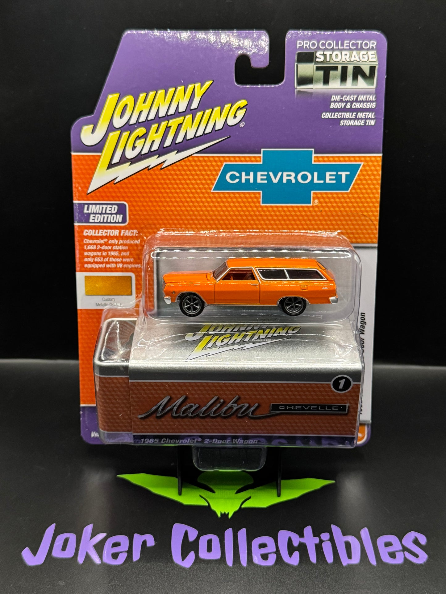 Johnny Lightning Pro Collector Storage Tin 1965 Chevrolet 2-Door Wagon Custom Metallic Orange #1