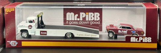 M2 Machines Mr. Pibb 1958 Chevrolet Spartan LCF & 1967 Chevrolet Nova Gasser Hauler TW15 21-22