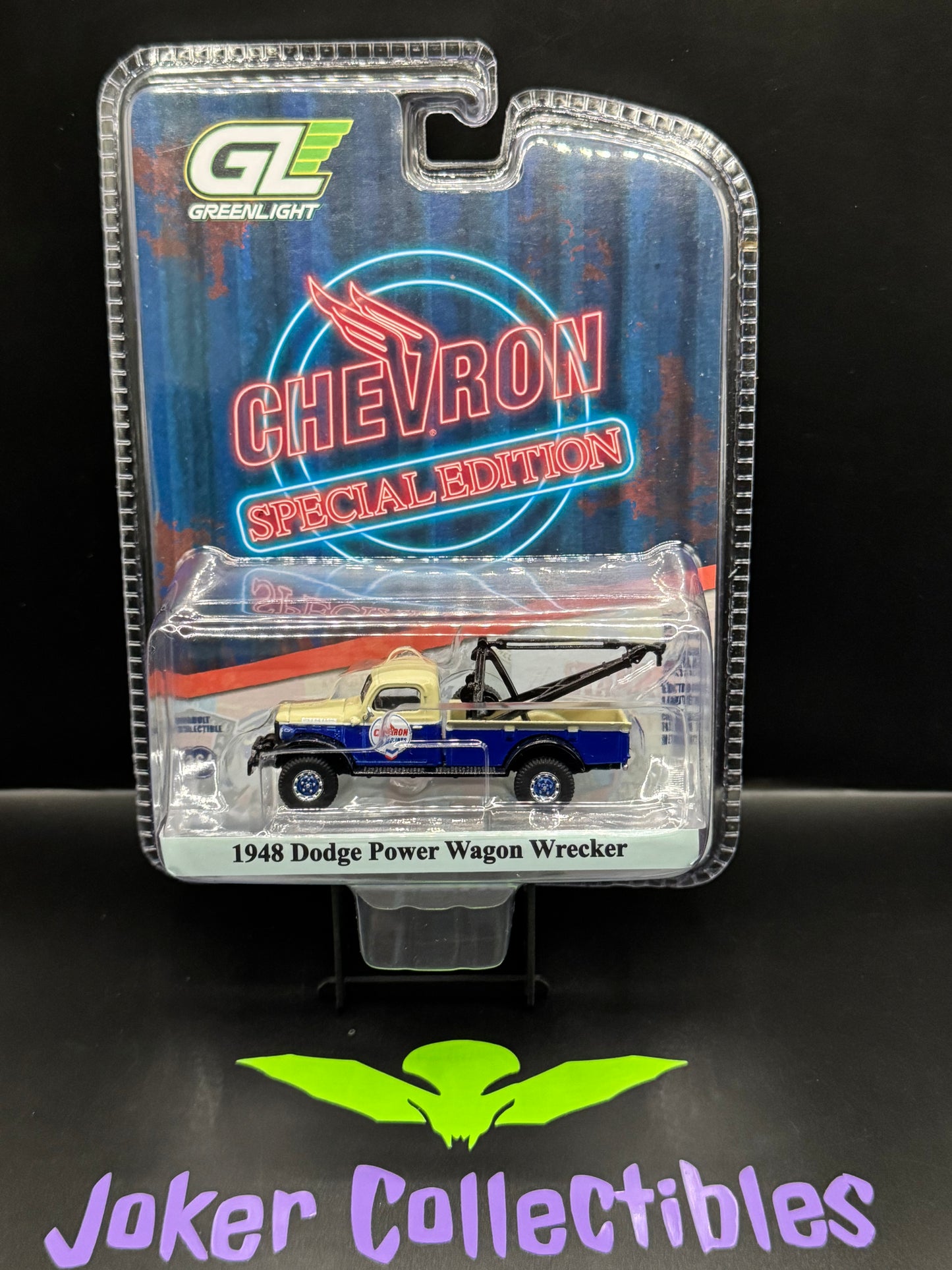 Greenlight Chevron Special Edition Series 1 1948 Dodge Power Wagon Wrecker