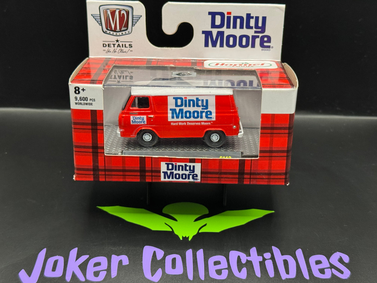 M2 Machines Dinty Moore 1964 Ford Econoline Delivery Van S112 22-60