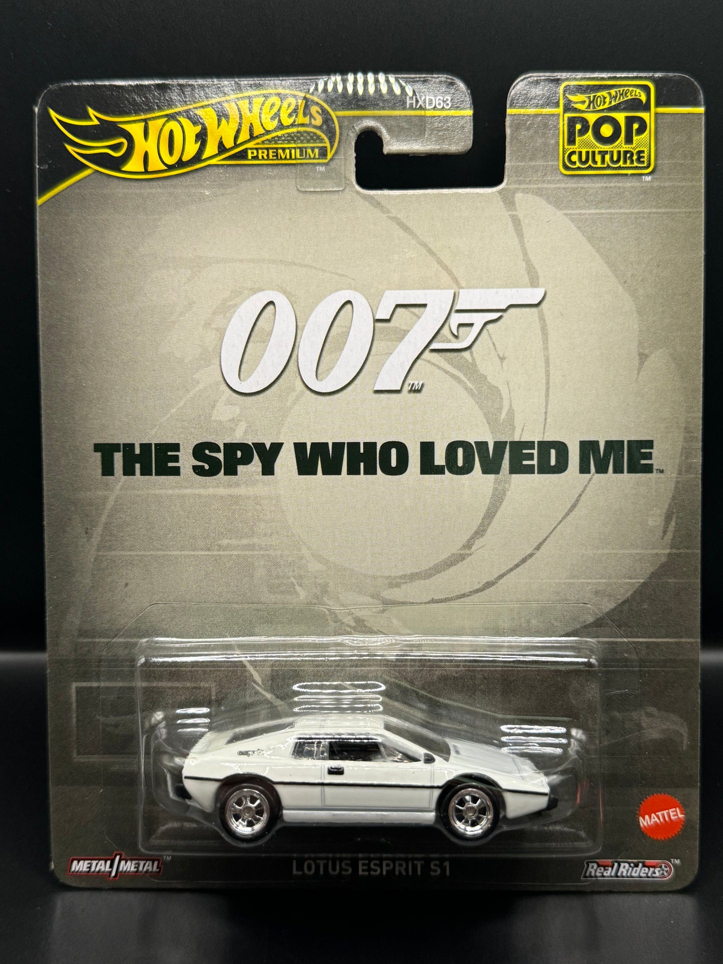 Hot Wheels Premium James Bond 007 The Spy Who Loved Me Lotus Esprit S1